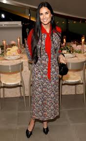 Keira Knightley S Navy Number Plus More Can T Miss Celeb Looks Best Celebrity Dresses Nice Dresses Style