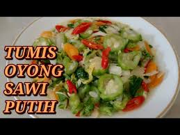 Masukkan oyong dan sedikit air. Segeernya Resep Tumis Oyong Sawi Putih Dan Wortel Cara Memasak Tumis Oyong Sawi Putih Wortel Youtube