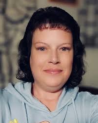 Tracy Hatfield's Instagram, Twitter & Facebook