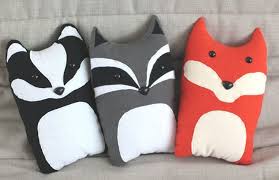 40 Diy Animal Pillows Ideas That Is Very Cute And Very Adorable Animal Pillows Diy Animal Pillow Ideas Diy Kids Pillows