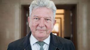 Pedro Quevedo se reúne con los vecinos de El Matorral