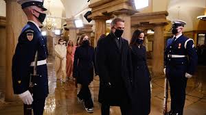 Biden's granddaughter, maisy, and obama's youngest daughter, sasha, have been friends since the two families joined political forces, and the duo even jetted off together on a trip to miami this past weekend. 6sisapodlxkztm