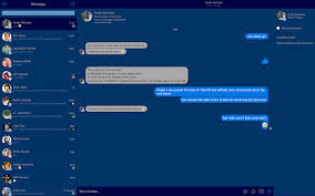 While you surf the web or use other applications on your computer, you can get notifications so you never miss a message Messenger Theme Selector