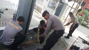 Kamu harus menyingkirkan kegugupanmu dan mengingat bahwa Ini Cara Sabhara Polrestabes Semarang Turunkan Tensi Politik Dan Sambut Ramadan Tribun Jateng