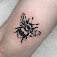 80 Best Bee Tattoo Designs You Ll Fall In Love With Saved Tattoo