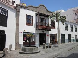 18/36 2200 m × 45 m asphalt Apartamentos La Fuente Santa Cruz De La Palma Updated 2021 Prices