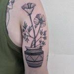 The green tomato on my leg is for. Outline Gardenia Flower Tattoo Tattoogrid Net
