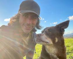 ABOUT — Smooth Feather