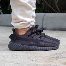 Adidas Yeezy Boost 350 V2 Cinder In 2020 Adidas Outfit Shoes Shoes Sneakers Adidas Adidas Yeezy Boost