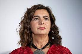 Scopri una selezione dei nostri migliori prodotti. Laura Boldrini Annuncia Sui Social Dovro Operarmi L Huffpost