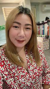 Hello, I'm Yalanda and something to know about me is I'm a very outgoing,  funny, loving, and generous person