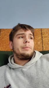 Nicholas Grubb's Instagram, Twitter & Facebook