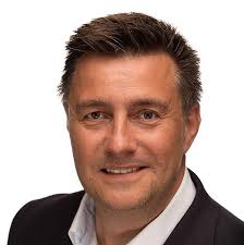 Amazon.com: Thinking of...The Internet of Things from the Director's  Perspective? Ask the Smart Questions eBook : Parker, Stephen, Goad, David:  Kindle Store