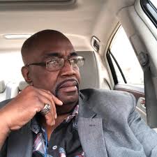 NO LOVE LOST: Michael Cooper responded to Robert Parish saying he doesn't  respect any of the 'Showtime Lakers' outside of Kareem Abdul-Jabbar, James  Worthy, & Cooper 👀 Parish said, “we didn't like