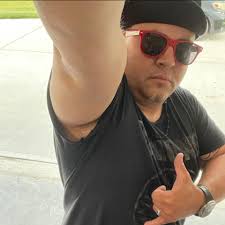 Just a lil fyi: the documentary of Avicii is