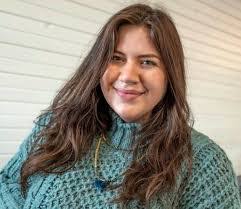 Shannon Bohl's Instagram, Twitter & Facebook