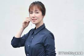 混音混到一半很累然後就來亂亂唱ㄌ 於是今天也沒有把歌混完呢（乾 music honeyworks vocal / mix 小薰. ç¨ å°è–°èªæ„›14å€‹æœˆå…¨å®¶æŒºé„­äººç¢© å¡«è£œç™Œæ¯ç©ºç¼º æˆé—œéµ Ettodayæ˜Ÿå…‰é›² Ettodayæ–°èžé›²