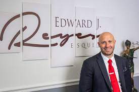 Si vienes hablar de amor feat. Meet The Team The Law Office Of Edward J Reyes
