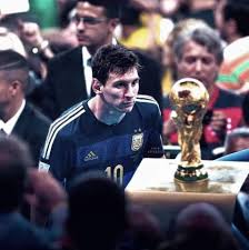 The little boy from Rosario before shaking the hands with paradise.💔 The  little boy from Rosario before conquering his final peak.💔 The little boy  from Rosario before pitching up in the heaven.💔