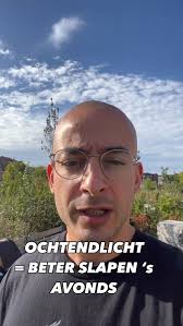 CIRCADIAANS RITME = ZEER BELANGRIJK!, ASAP na opstaan naar buiten?, ➡️ Meer  energie!, ➡️ Betere mood!, ➡️ ‘s Avonds beter kunnen slapen!, Een zeer  simpele gewoonte met een GROTE impact!, Indien nodig ...