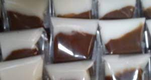 600 ml santan 1 saset tepung hunkue (90gr) 150 gr gula pasir 2½ sdm coklat bubuk ¼. Resep Kue Hunkwe Coklat Yang Lembut Dan Enak