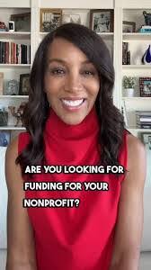 Tonia Reaves's Instagram, Twitter & Facebook