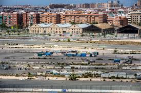 Jul 27, 2021 · institut paul bocuse is among an elite group of higher education institutions offering courses in hospitality, food service and culinary arts management. Shantytowns Settle In Valencia S Formula 1 Circuit Formula1