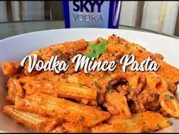 This orange colored pasta sauce makes a tasty penne alla vodka dish. Vodka Mince Pasta Recipe Eatmee Recipes Youtube