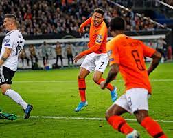 Bekijk de actuele selectie nederlands elftal op ek 2021 voetbal. De Avond Dat Het Volksparkstadion Van Donyell Was Nederlands Voetbal Ad Nl
