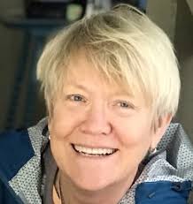 Selling a Snapper Riding Mower. The mower works great, just don't need it  anymore. Has had routine servicing each year and was recently serviced and  a brand new battery installed. The mower