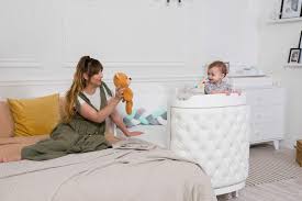 Das „royal dream kann anfangs als rundes babybett genutzt werden. Das Babybett Royaldream 4in1 Ist Ein Echter Eyecatcher