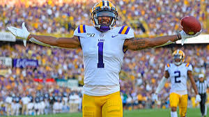 Todd mcshay 2021 nfl mock draft 2.0 (& mel kiper) with trades which team will make savvy moves in this year's 2021 nfl draft. Mel Kiper Mock Draft 2021 Nfl Version 2 0 Bleeding Green Nation