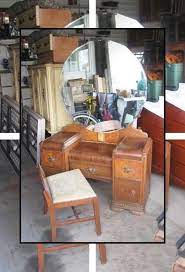 Old Tables And Chairs For Sale Old Farnichar Shop How To Antique A Piece Of Furnitur Vintage Furniture For Sale Antique Furniture Stores Mahogany Furniture