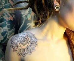 In this post, please enjoy the collection of 55+ awesome shoulder tattoos. 70 Amazing Shoulder Tattoos For Women