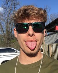 Hunter Isbell (@hunter_isbell2323) • Instagram photos and videos