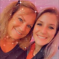 Sharing memories of mom and family members?