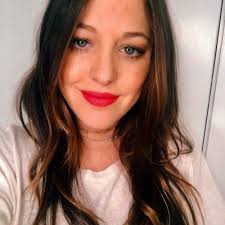 Jessie Morris's Instagram, Twitter & Facebook