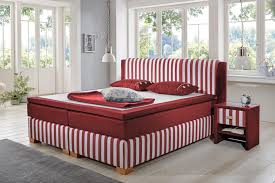 Bekanntermaßen ist die matratze eines boxspringbettes deutlich dicker als die herkömmlicher betten. Crown Boxspringbett Sylt Taschenfederkern Wende Matratze Inkl Topper Mit Ohne Motor Rot Blau Marine 160x200 180x200 200x200