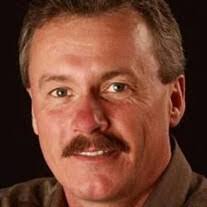 Lee Mcbee's Instagram, Twitter & Facebook