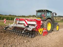 Sie bieten die macht, die landwirtschaftlichen tätigkeiten mechanisch durchzuführen. Pottinger Schweiz