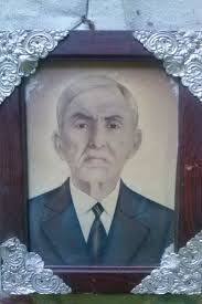 JOAQUIM CABRAL DE OLIVEIRA, era filho de Salviano Cabral de Oliveira e  Inocência Bezerra de Carvalho. Foi casado com Isabel Altanasia de  Oliveira(filha de Sebastião Gomes de Oliveira e Maria Gomes da