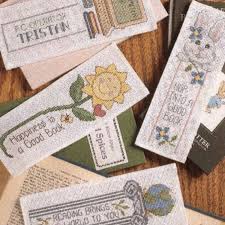 We provide full patterns complete with picture and code. 9 Cross Stitch Bookmark Patterns