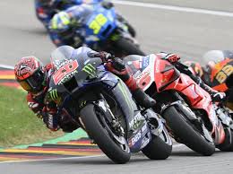 Furthermore, he has gained attention after his son became one of the contenders to be the champion of the motogp race. Wie Gold Quartararo Mit Abstand Bester Yamaha Pilot Auf Dem Sachsenring