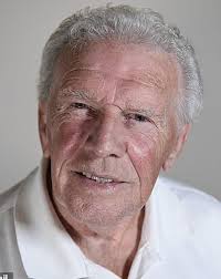 On the Today programme this morning. Nobby Stiles' widow: "My brother was  also a footballer". That would be Johnny Giles, one of the best of his