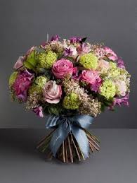 A beautiful flower workshop hosted by wild at heart & pretty city london at the marylebone hotel. Nikki Tibbles Wild At Heart Luxury Flowers London Flower Shop London Wild At Heart Luxury Flowers Beautiful Flower Arrangements Flowers London