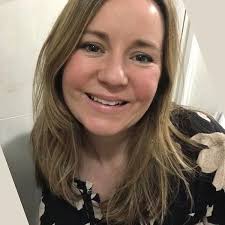 The Clover Girls' Network: From fear to defiance in war-torn Poland (Women  in War) : Anders, Claire: Amazon.co.uk: Books