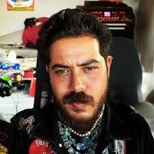 Ray Bergin's Instagram, Twitter & Facebook