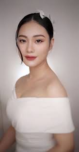 Çift anadal yapan kız öğrenci ve "konuşma mesleğini" fethetme yolculuğu