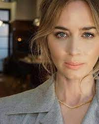 Collection with 1255 high quality pics. 4 Beauty Lessons To Learn From Emily Blunt Femina In