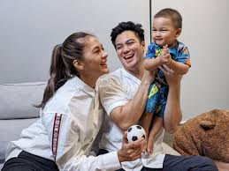 Diketahui, komisi i dpr menggelar rapat kerja dengan menteri pertahanan prabowo subianto. Anak Baim Wong Disebut Mirip Menhan Prabowo Subianto Netizen Setuju News On Rcti